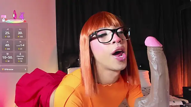 Snapshot of Andy_Blake_ chatting on 04/10/26, 02:29 Andy Blake online show from 04/10/26, 02:29