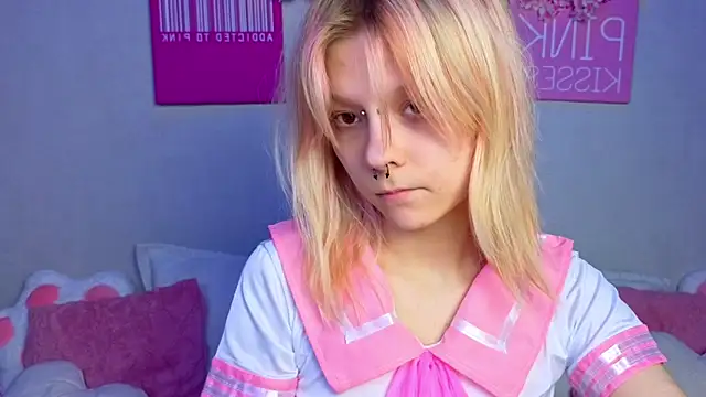 PerryKitty online show from 05/08/26, 04:33