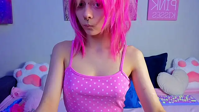 PerryKitty online show from 06/24/26, 05:11