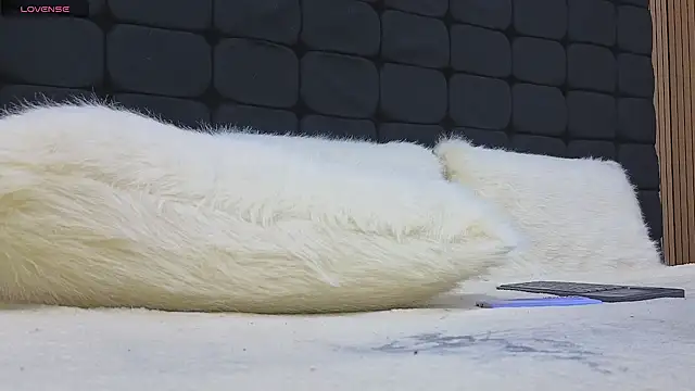 messy-saray online show from 04/07/26, 04:36