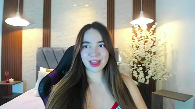 Anissa m  online show from 04/03/26, 06:58