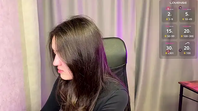 lilysolar online show from 04/18/26, 07:58