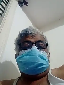 Snapshot of mature55 chatting on 04/08/26, 01:34 mature55 online show from 04/08/26, 01:34