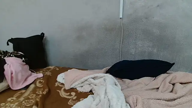 kinkynaghty online show from 04/24/26, 07:21