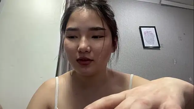 Snapshot of LammingLoner chatting on 04/19/26, 06:10 LammingLoner online show from 04/19/26, 06:10