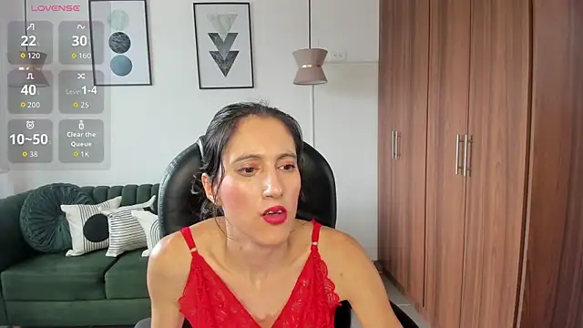 Shary leon online show from 06/01/26, 07:13