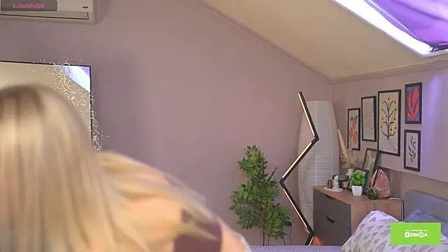 Sweety Becky online show from 04/14/26, 08:19