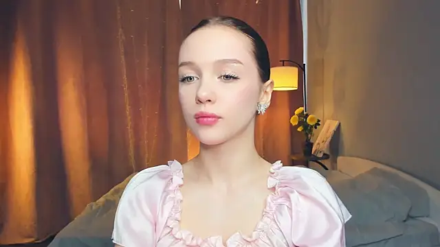 SharriSang online show from 06/14/26, 07:09