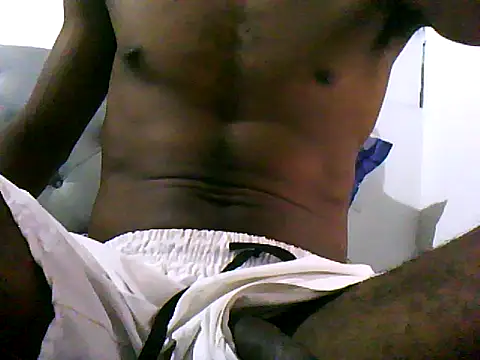 Snapshot of TomaTuYuco chatting on 05/12/26, 01:17 TomaTuYuco online show from 05/12/26, 01:17