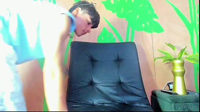 Max gold online show from 04/14/26, 03:50