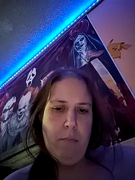 023thickandjuicy07 online show from 04/05/26, 08:48