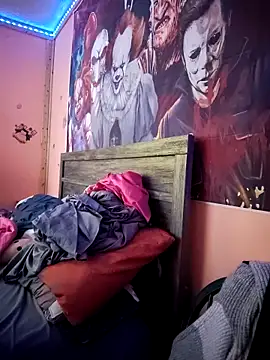 023thickandjuicy07 online show from 04/01/26, 04:37