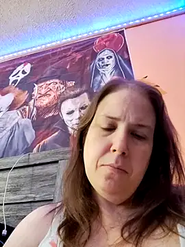 023thickandjuicy07 online show from 04/13/26, 04:55