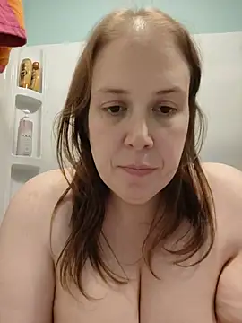 Snapshot of 023thickandjuicy07 chatting on 05/20/26, 03:14 023thickandjuicy07 online show from 05/20/26, 03:14
