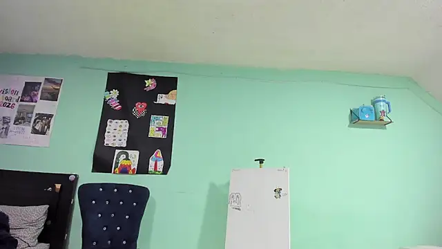 TYLERhHOT2005 online show from 04/06/26, 11:28