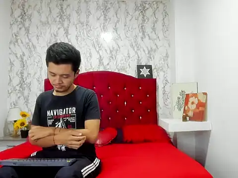 Alejandra and James  online show from 04/06/26, 11:33