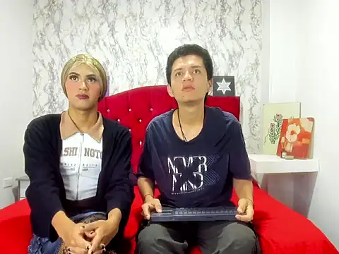 Alejandra and James  online show from 04/11/26, 11:36