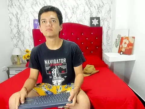 Alejandra and James  online show from 04/14/26, 11:15