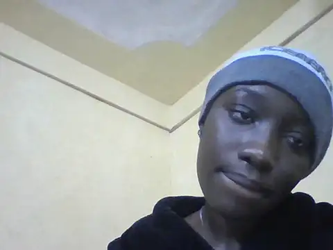 Snapshot of sexy_choco254 chatting on 07/07/26, 12:20 sexy choco254 online show from 07/07/26, 12:20