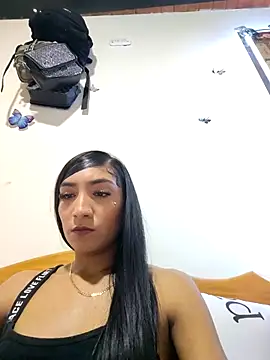 Snapshot of yvonne_1998 chatting on 04/09/26, 03:08 yvonne 1998 online show from 04/09/26, 03:08