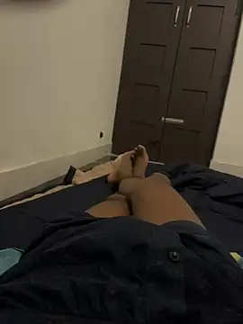 Snapshot of like_a_nud chatting on 03/27/26, 07:04 like a nud online show from 03/27/26, 07:04