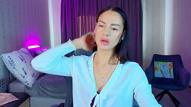 MalenaBelucci  online show from 04/11/26, 07:27