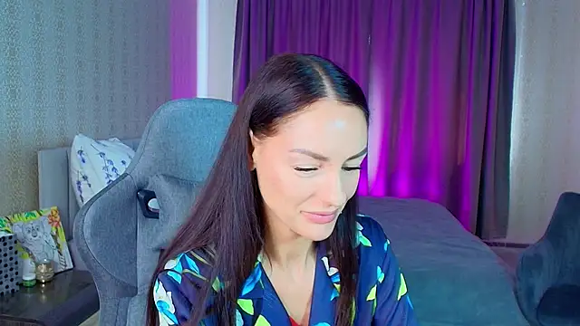 MalenaBelucci  online show from 04/14/26, 09:47