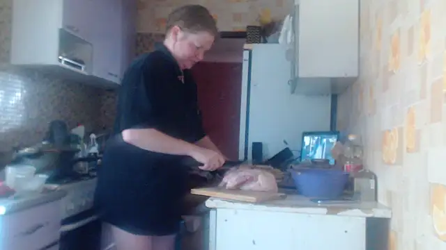 Snapshot of CharleyReid chatting on 07/15/26, 03:41 CharleyReid online show from 07/15/26, 03:41