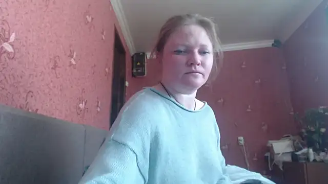 Snapshot of CharleyReid chatting on 06/03/26, 07:31 CharleyReid online show from 06/03/26, 07:31