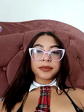 Snapshot of KatanaRose_ chatting on 04/09/26, 03:41 KatanaRose online show from 04/09/26, 03:41