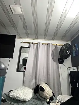 CAROLYNFOSTER online show from 04/09/26, 09:37