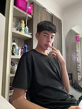 CAROLYNFOSTER online show from 04/11/26, 01:35