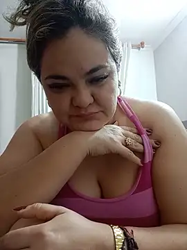 Natashablade   online show from 06/17/26, 03:28