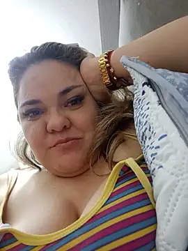 Natashablade   online show from 05/28/26, 12:51