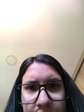 Snapshot of Annarhode chatting on 05/31/26, 05:19 Annarhode online show from 05/31/26, 05:19