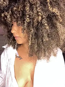 Kendra curly online show from 05/06/26, 05:22
