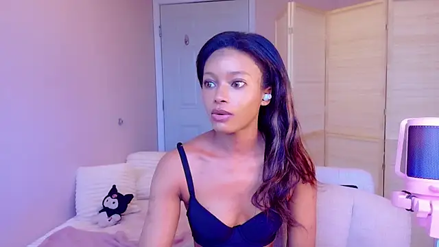 Amber Fae online show from 04/19/26, 12:11