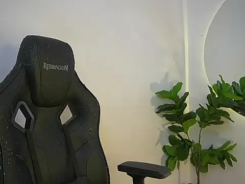 Thin tommy01 online show from 04/13/26, 08:35