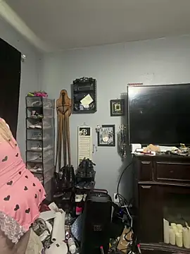sweetkacibaby online show from 05/17/26, 07:25