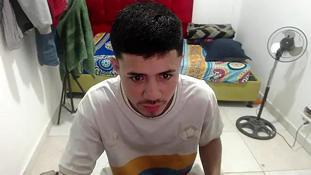 Snapshot of Jairito_989 chatting on 07/07/26, 11:25 Jairito 989 online show from 07/07/26, 11:25