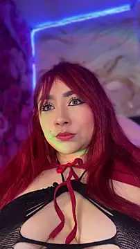 SweetLittleRed online show from 05/12/26, 09:15