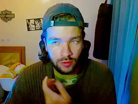 Snapshot of matt_smith chatting on 05/05/26, 02:25 matt smith online show from 05/05/26, 02:25