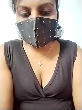 honeyflowerr online show from 04/04/26, 10:22