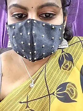 honeyflowerr online show from 03/26/26, 08:45