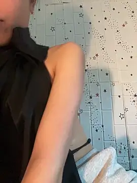 Mi-Lani online show from 04/10/26, 03:35