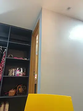 Jullyanaximeness online show from 05/15/26, 10:30