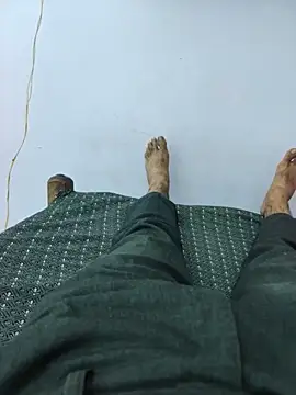 Snapshot of xmanraavan chatting on 04/05/26, 05:47 xmanraavan online show from 04/05/26, 05:47