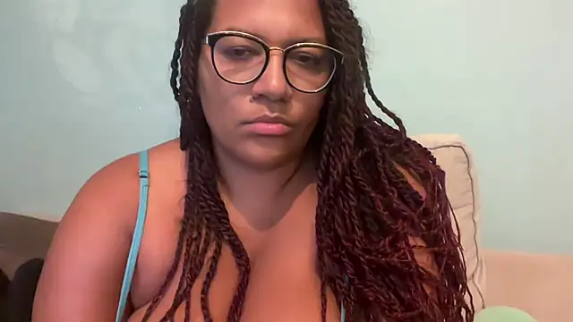 Snapshot of Bailey_Jayne chatting on 07/04/26, 10:36 Bailey Jayne online show from 07/04/26, 10:36