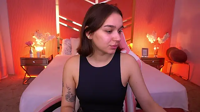 FlirtyMusa online show from 05/10/26, 12:42