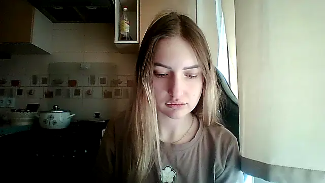 KariLindsey online show from 04/13/26, 10:19